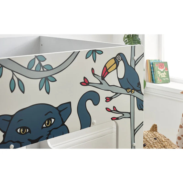 Jungle bunkbed  close up detail