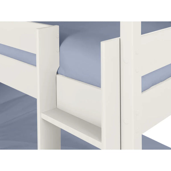 Tulsa_white_triple_bunkbed ladder detail
